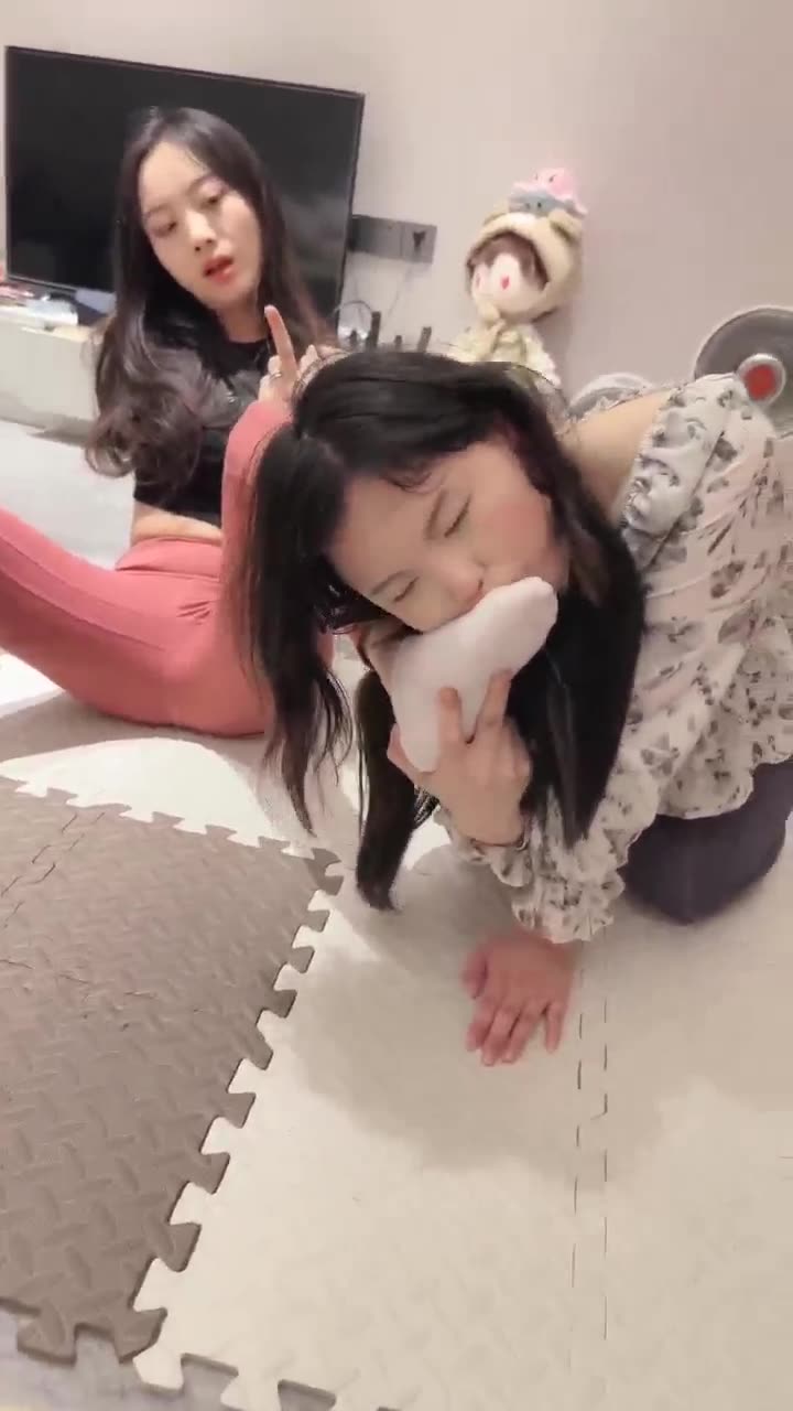 橙宝 踢裆 香水迷人妻 木木