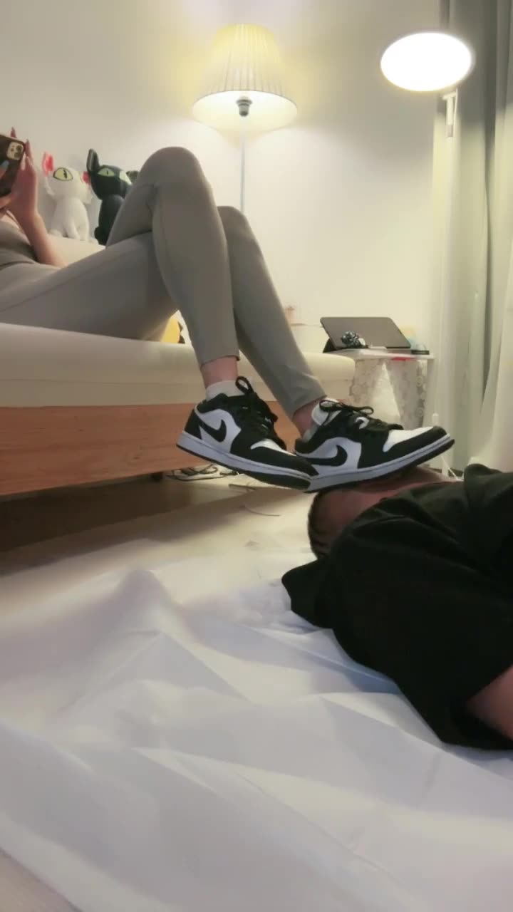 苒溪 我的脚垫子