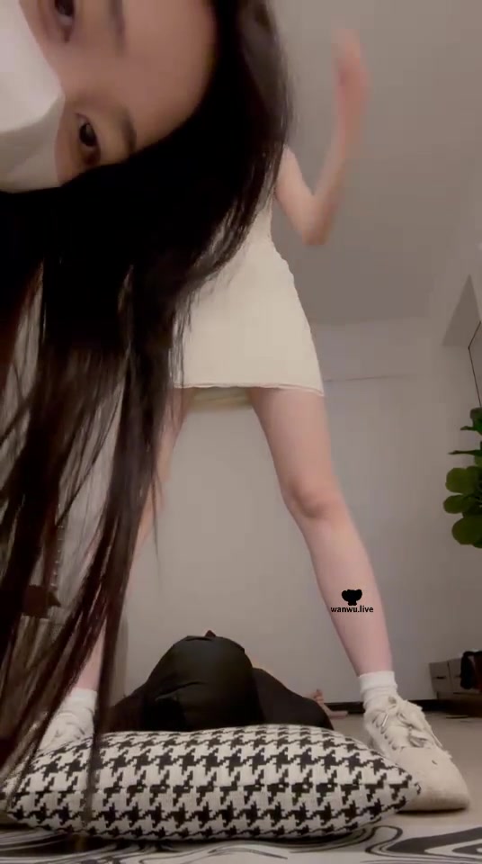 樱子 和闺蜜一起调教