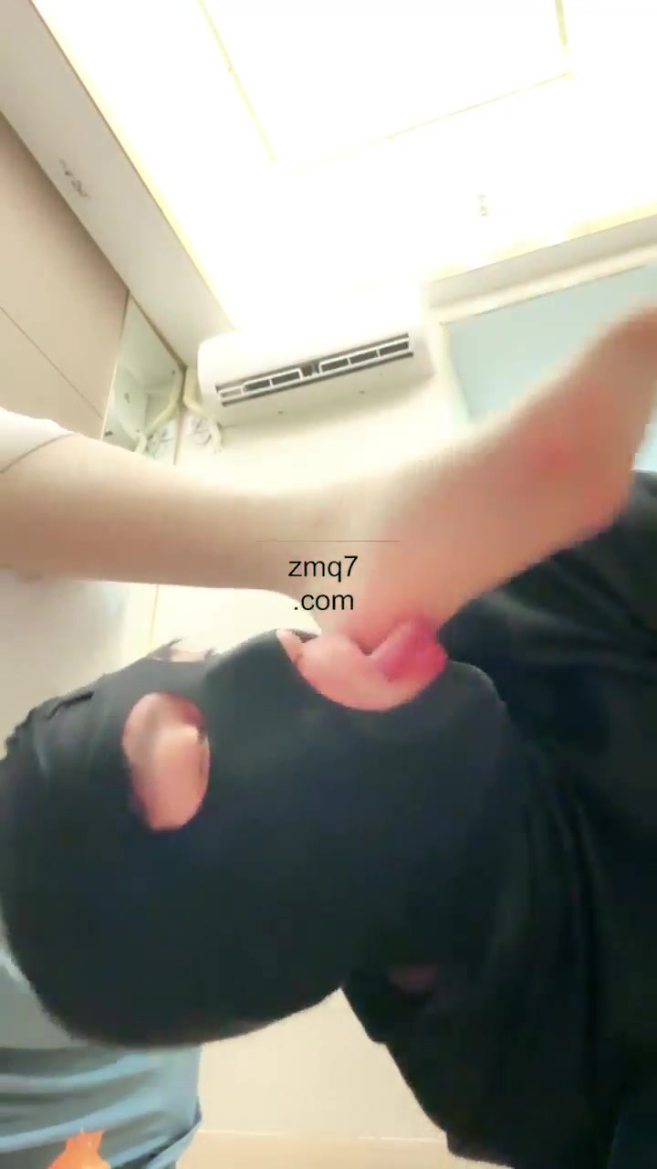 美娜格格 高贵千金与卑微乞丐