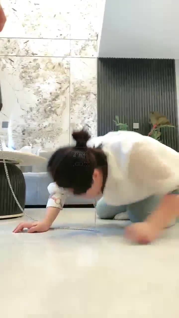 辣姐 天生的丫鬟很会伺候主人