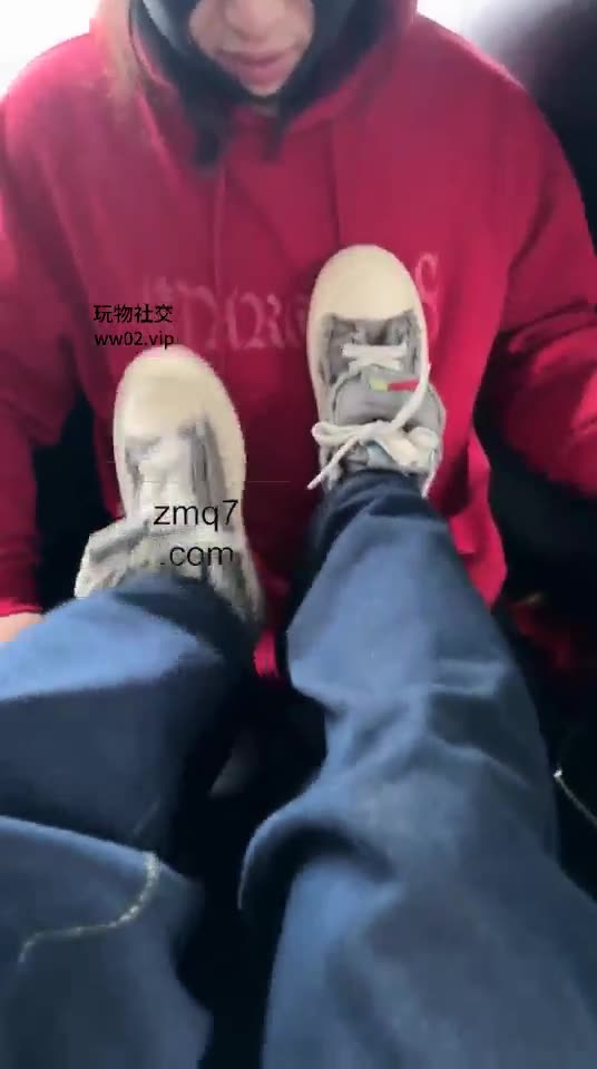 素人挖机 商场开发超级美女素人