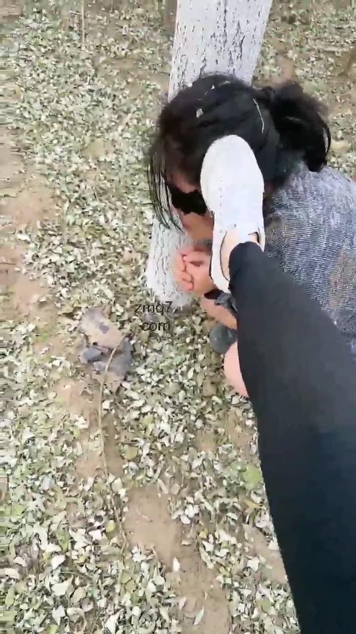 辣姐 户外调教