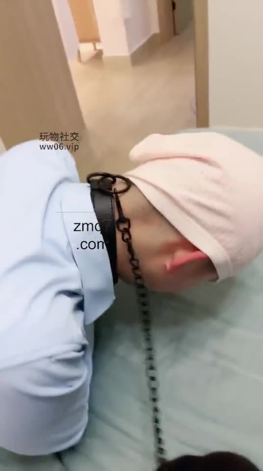 一唯 裸足高跟的调教