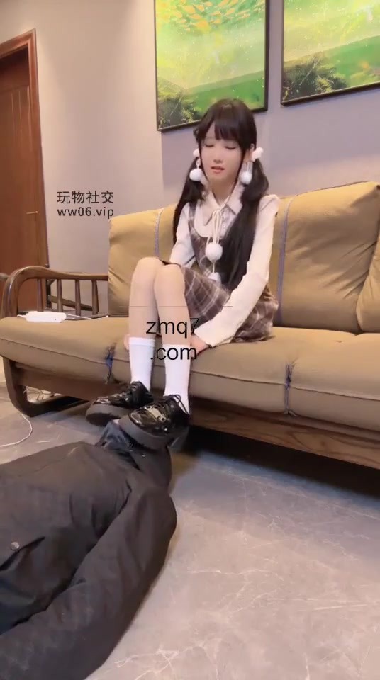 猴哥 小萝莉JK的马桶