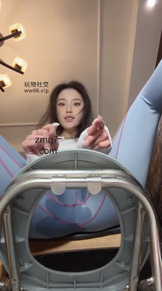 反差楠熙 红绿灯 香水 马桶 圣水