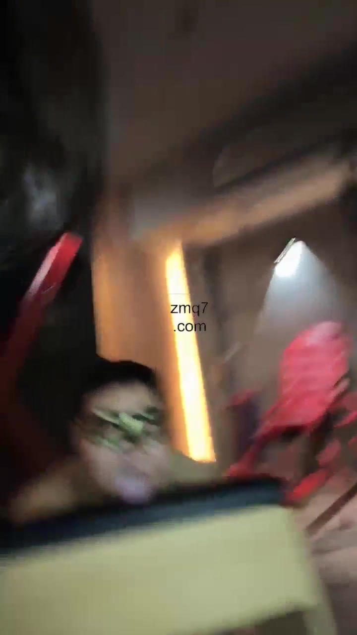 伊晨 双主花式玩狗