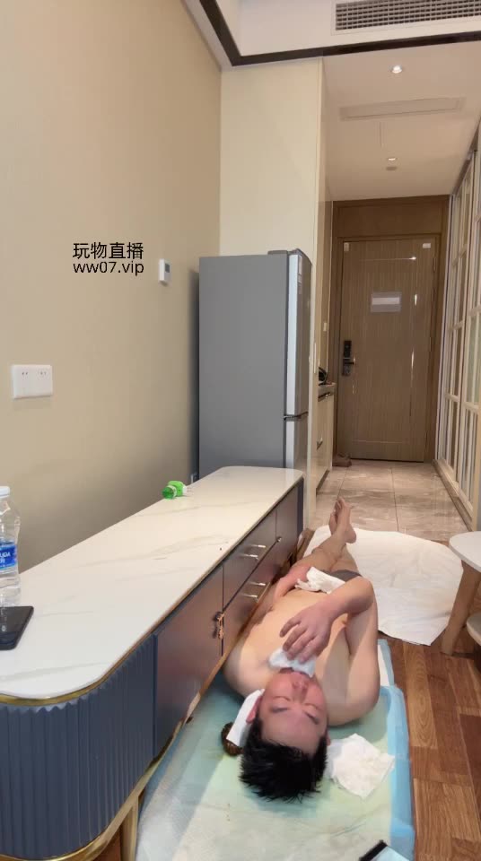 可贞 调教外卖员