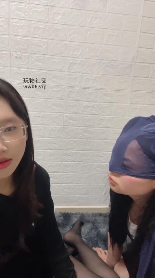 鹿S 调教女奴 口舌伺候妈妈高潮 坐脸窒息