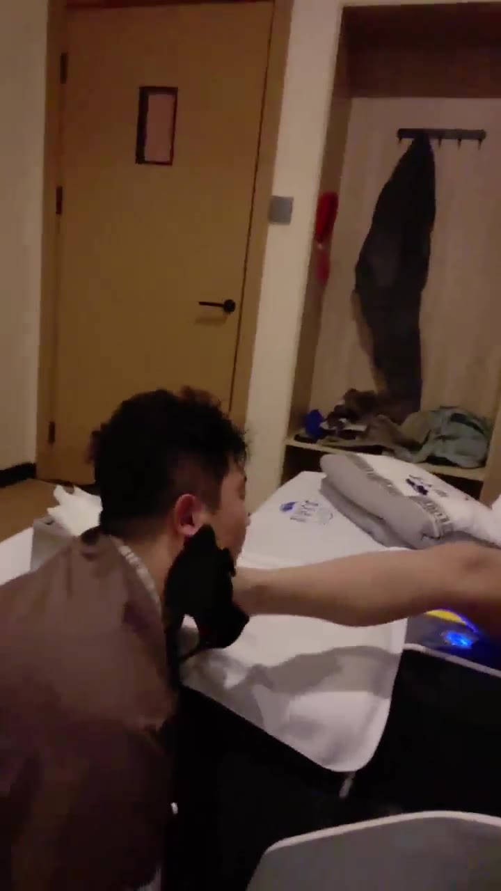 安琪殿下 沐足店 开发玩脚奴