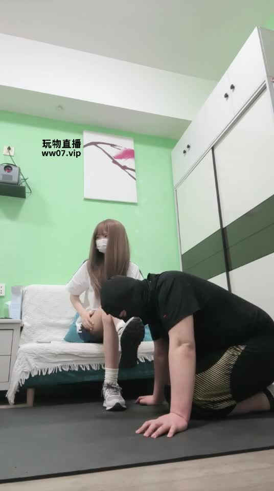 一唯 上门买原味 求调教