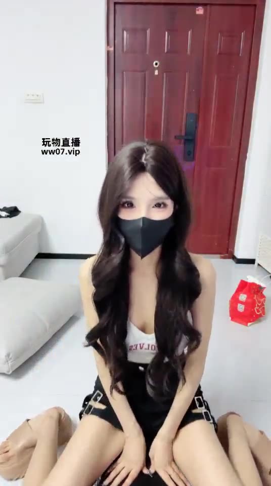 橙宝 剧情 圣洁修女的堕落