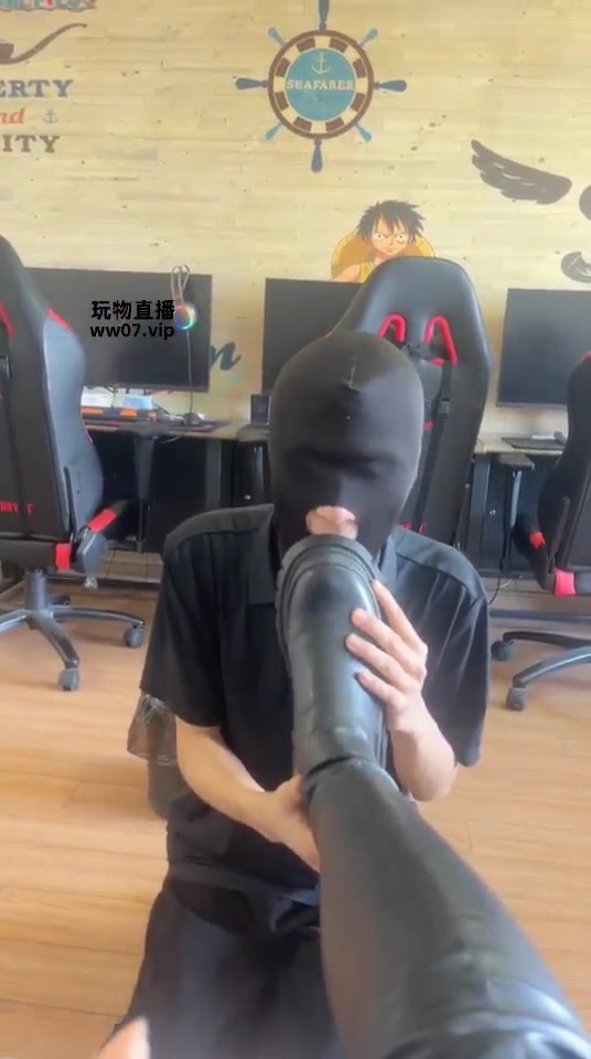 郑州情侣 调教舔狗