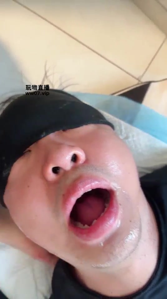 莫吉托 调教 近距离脚深喉专场