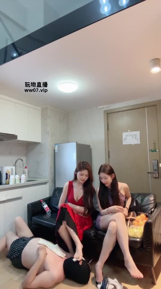 泡芙 双主玩小刚