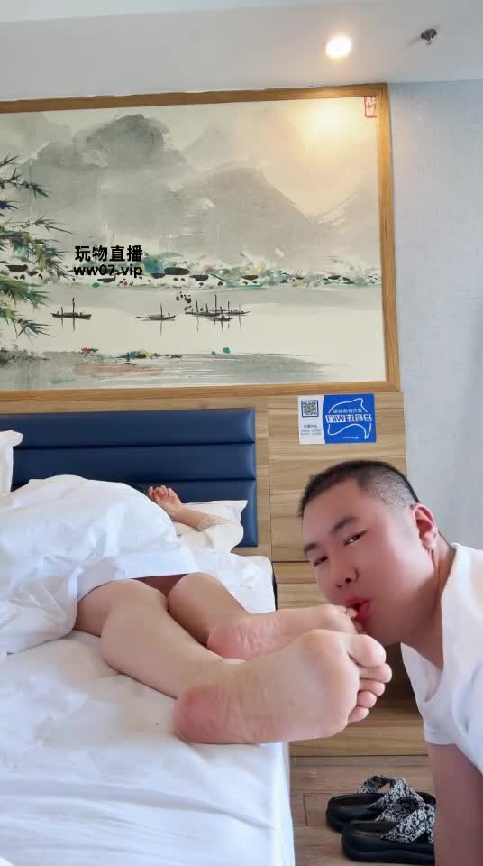婉儿 胖虎伺候