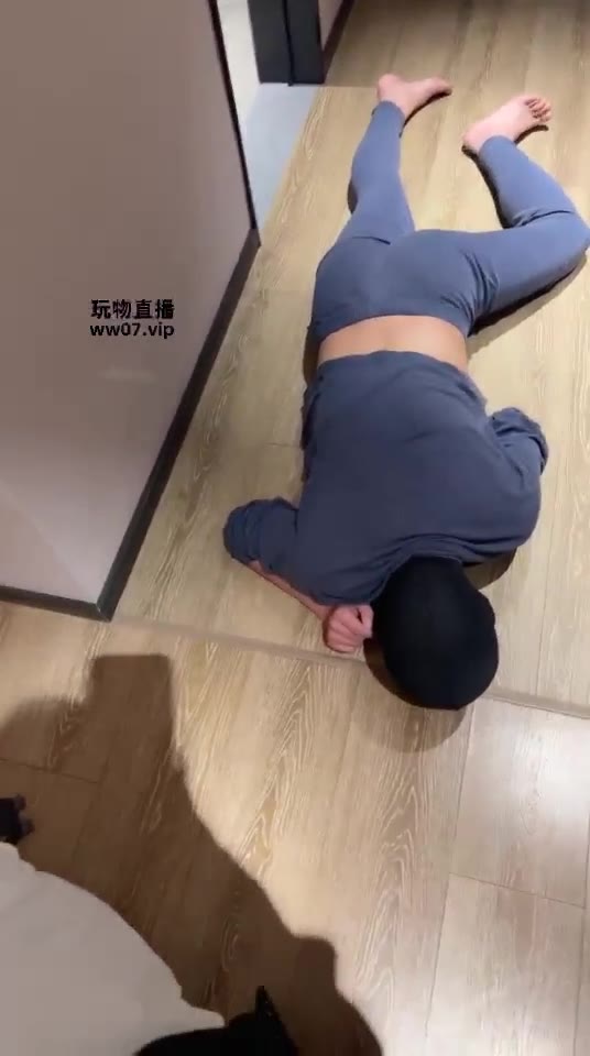 黛帝 调教狗