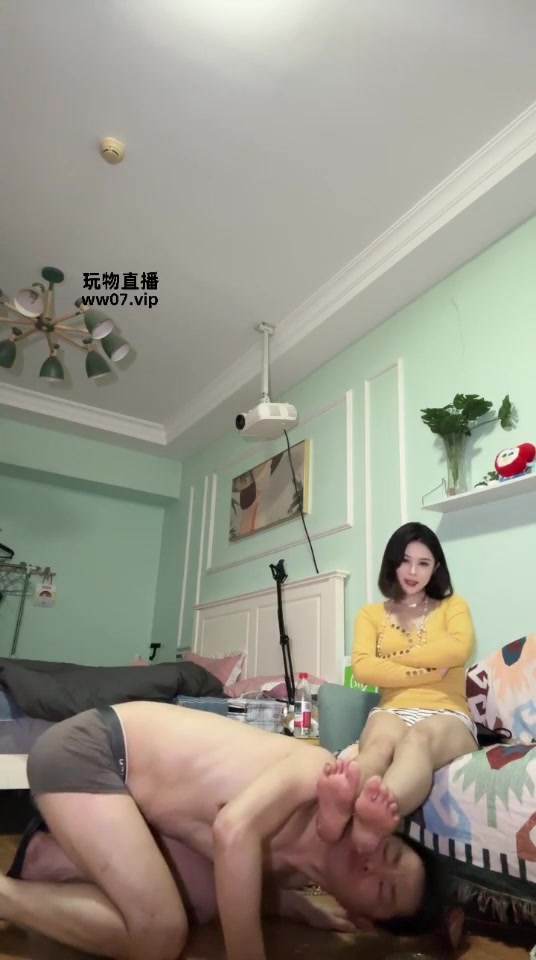 浅浅 调教贱狗