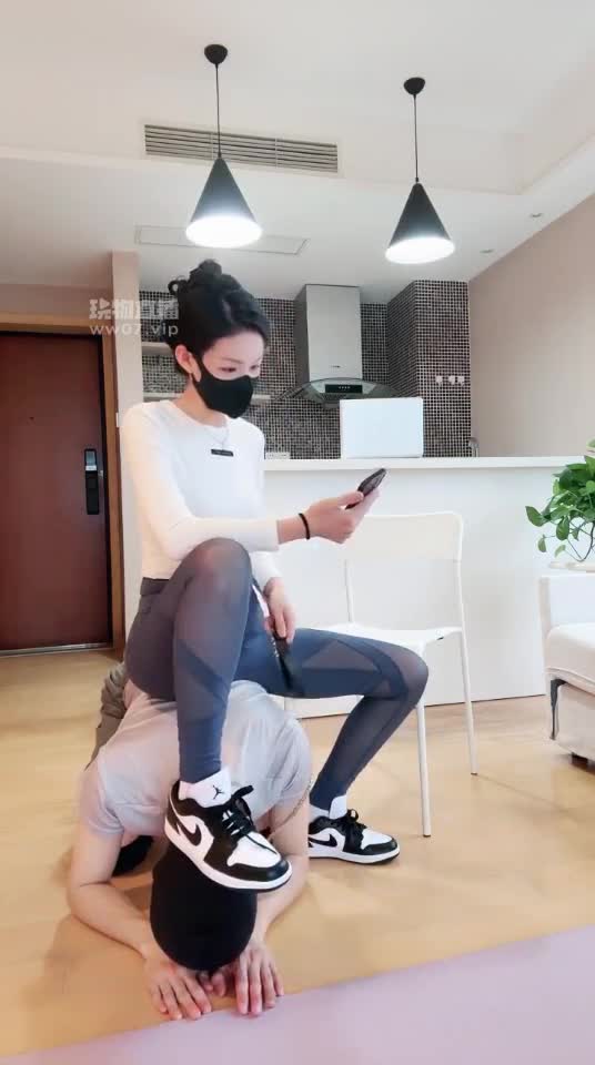 婉儿 玩弄贱狗