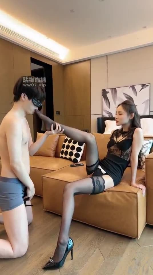 冰冰 诱惑闺蜜男友