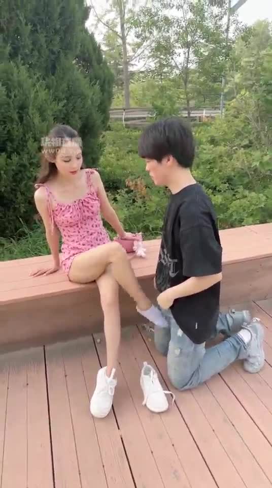 冰冰 户外随机开发路人