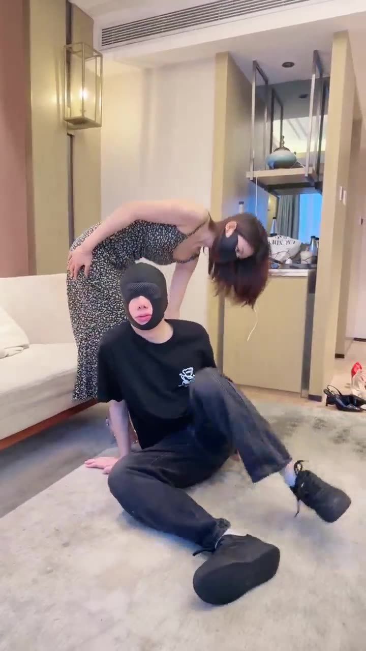 凯瑟琳 犯贱的表弟