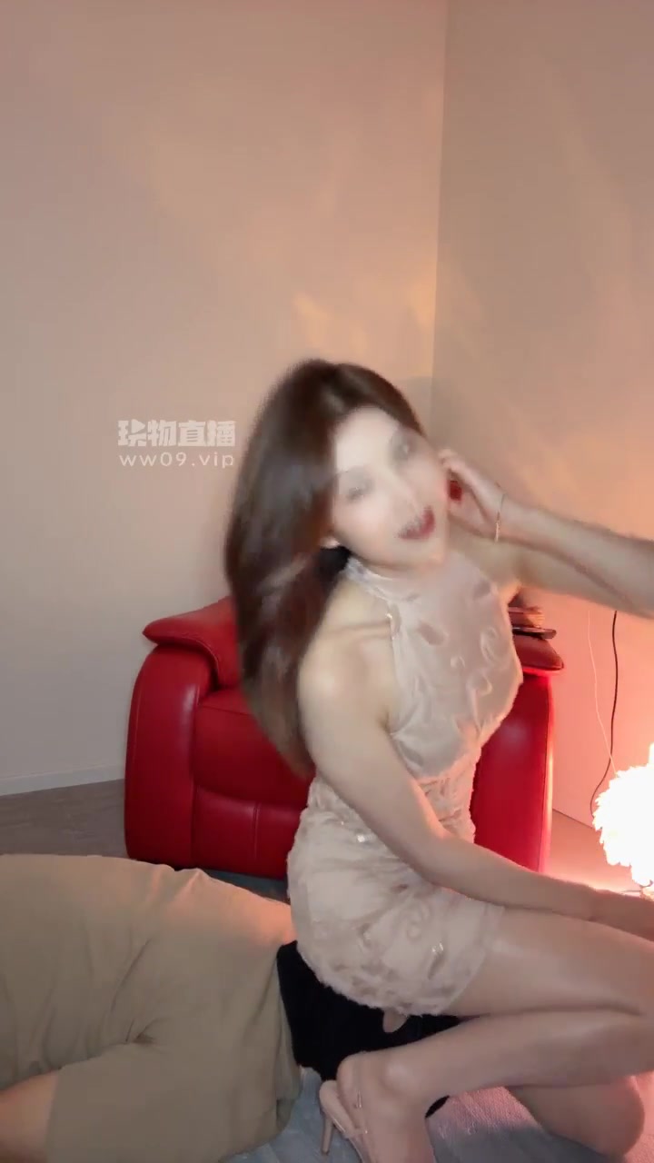 凯瑟琳 车模S 强迫ATM上供虐