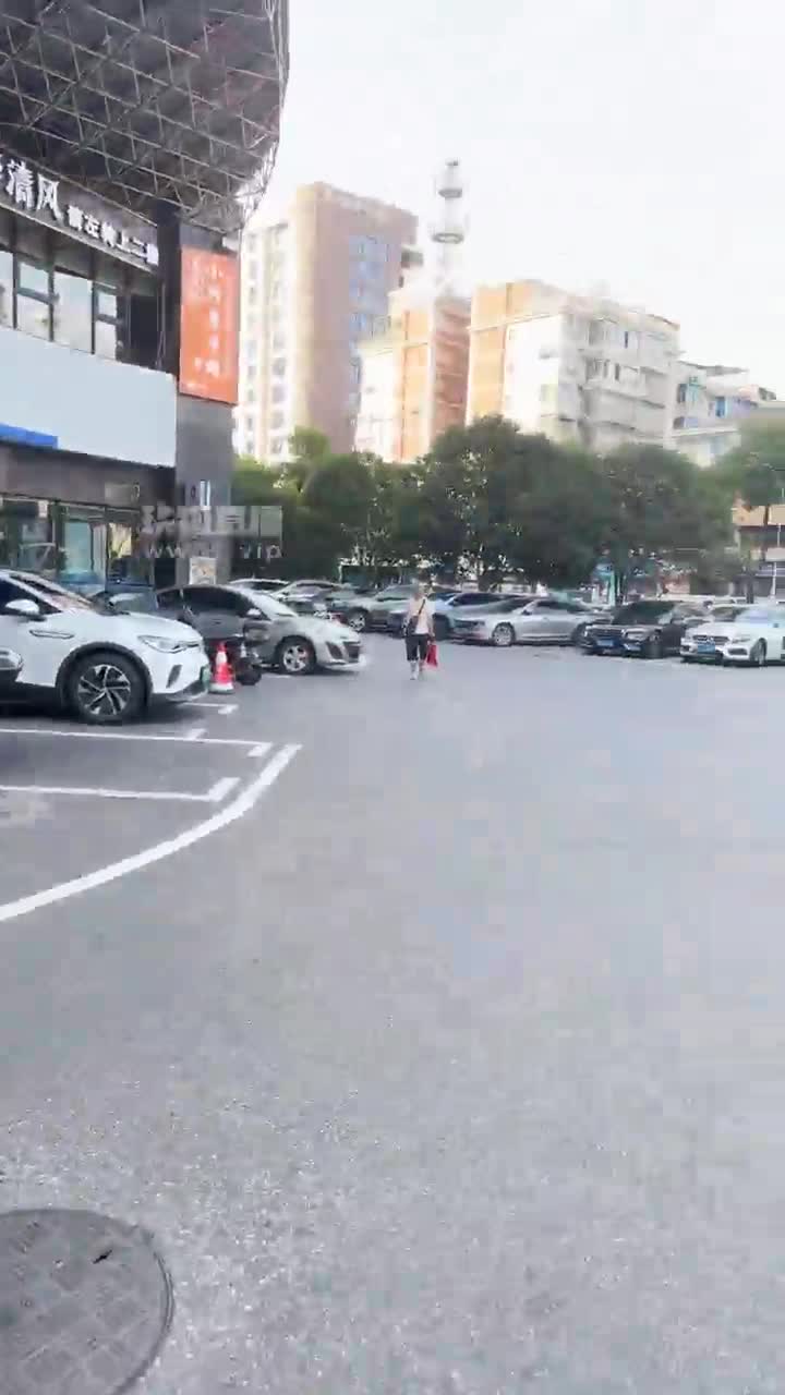 狗哥 开发高挑素人