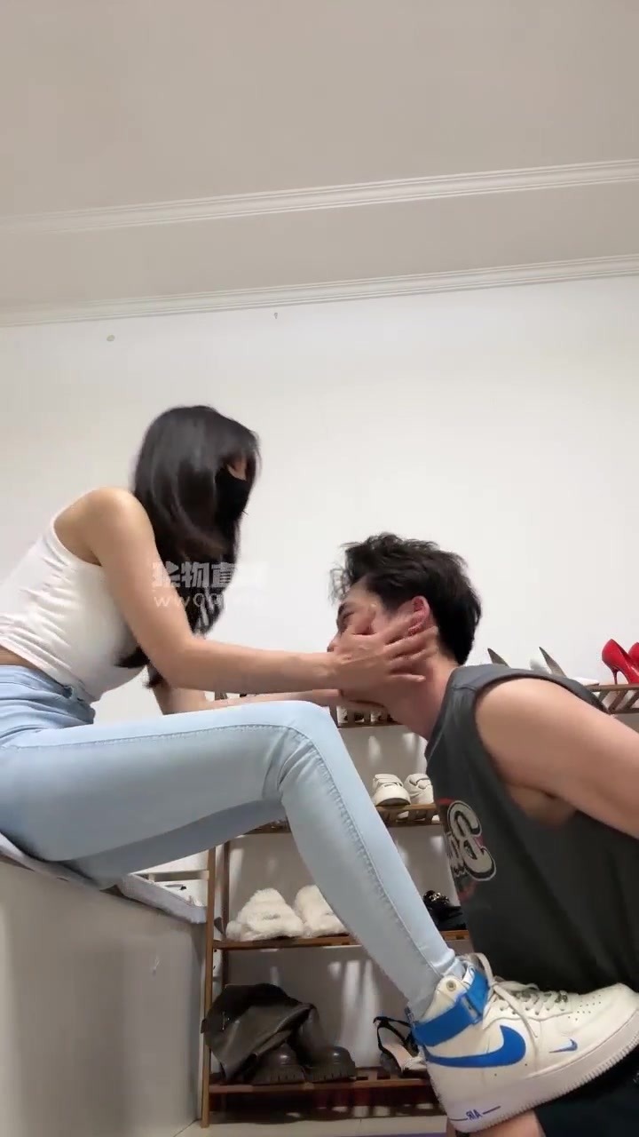 静御殿下 大学生耳光专场