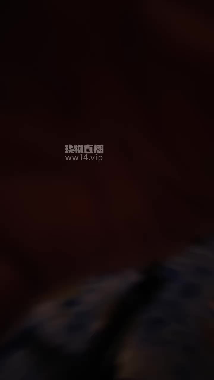 艾琳 奉献老婆给我玩女体盛宴