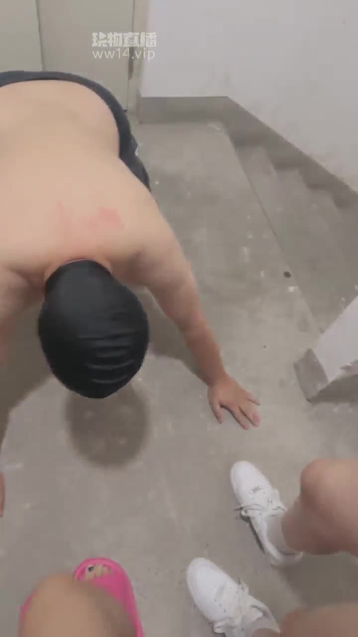 九片棱角 亲妈和小姨的日常