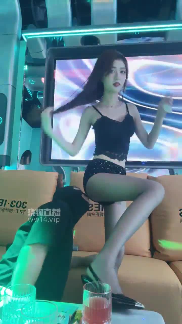 星航 ktv调狗