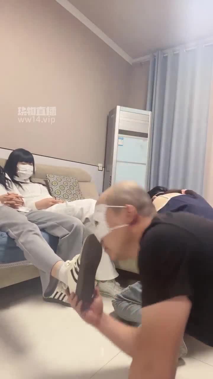 足彩馆 首次开发女M