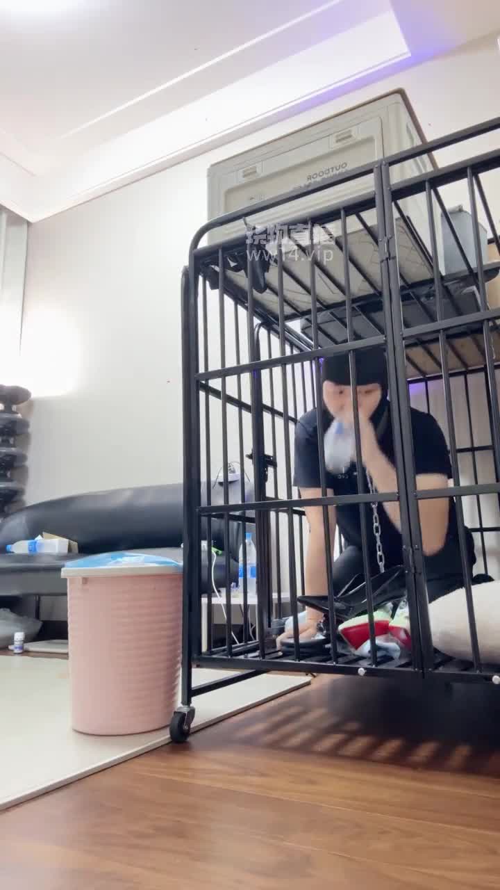 伊楠 家奴圈养伺候