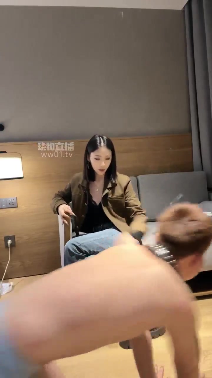 苏御大人 爆踹狗头狗脸再次见血