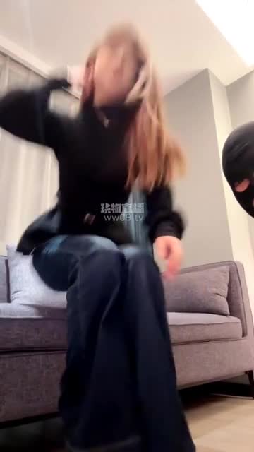 uu 浓痰调教专场浓痰喂食不断高跟鞋舔舐白袜猛吸狂吸裸足舔脚深喉圣水喂食