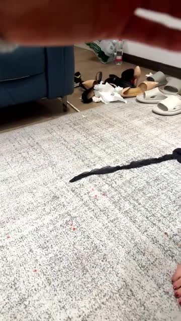 沐沐 顶级女神带闺蜜双主调教母狗女奴 强迫圣水完食