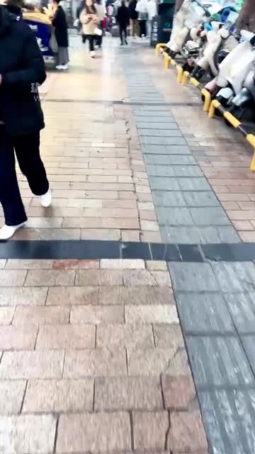 刘二狗 户外开发搭讪素人美女