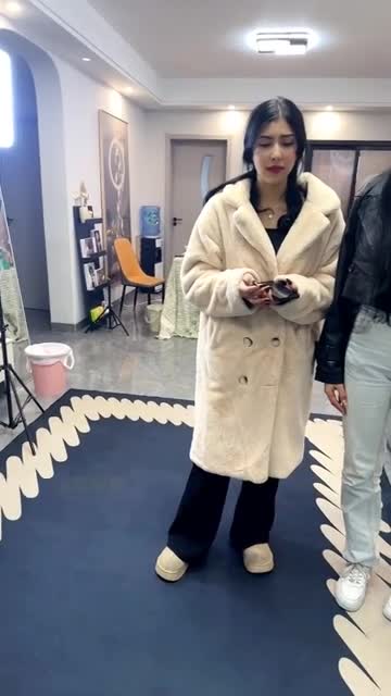 JonyZ 开发南大留学生素人