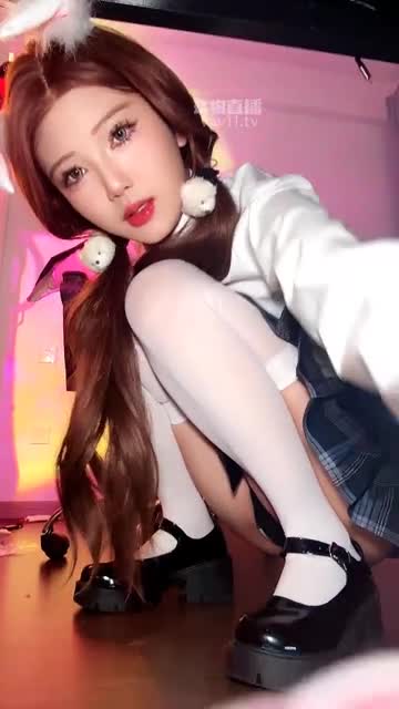 司宁青 红绿灯 小皮鞋白丝裸足灯