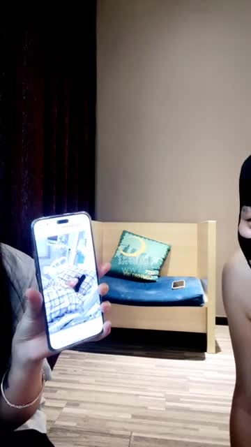 香芋朱朱 调教辱母狗 亲妈ICU急需钱救命 却上贡求舔脚喝圣水