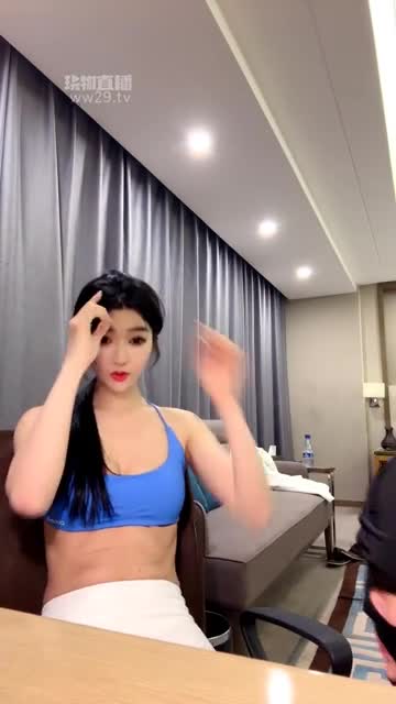 水公主 调教超美翘臀闷脸窒息 裸足舔脚玩乳踩踏