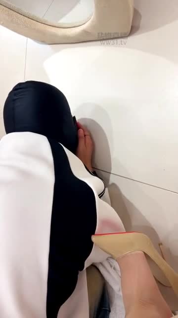 御航和暴暴 双主调教恋足狗 肉丝 裸足除臭舔脚深喉羞辱