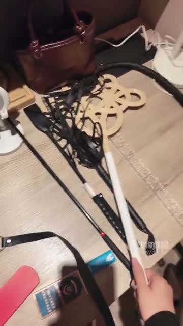 青岛景汐 互动调奶狗刑奴 多刑具狠鞭打高跟插虐乳暴打耳光全体重跳踩踢裆黑丝深喉插嘴