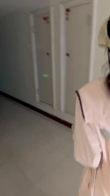 小宇 户外开发粉嫩素人女神 超上道调教