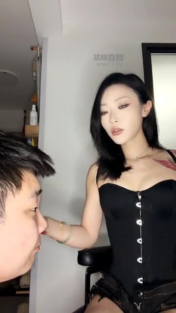莫吉托 调教废物肥狗 裸足无限深喉口水吐食暴打耳光羞辱