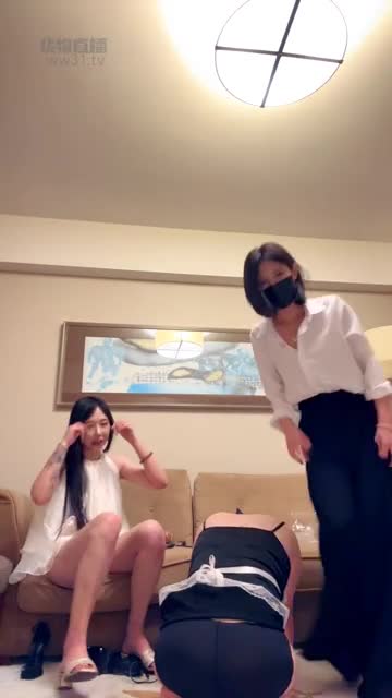 甜一和渺渺 SP专场 双主超狠多刑具鞭打母狗女奴 从头哭到尾