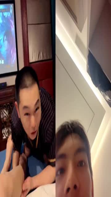 小骚 开发足浴店美女技师调教 裸足舔脚侍奉虐玩乳口水吐食暴打耳光