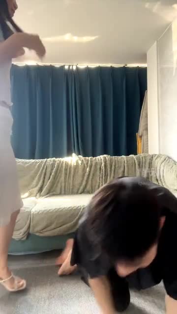 小宇 户外开发略懂圈子清纯素人美女调教