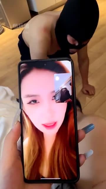 七七 剧情 抓包偷闻鞋贱狗给老婆打电话上门观看虐调惩罚